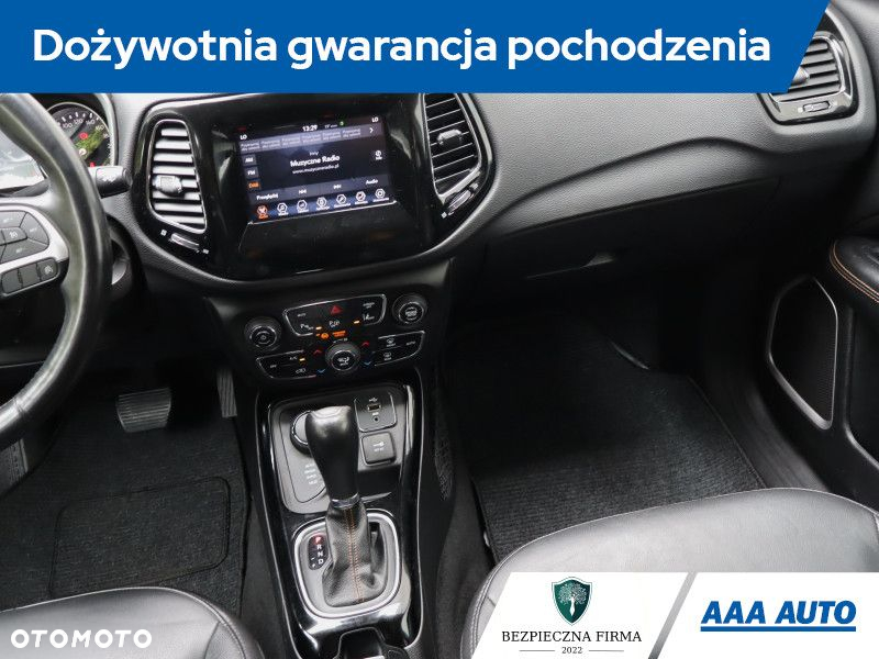 Jeep Compass - 9