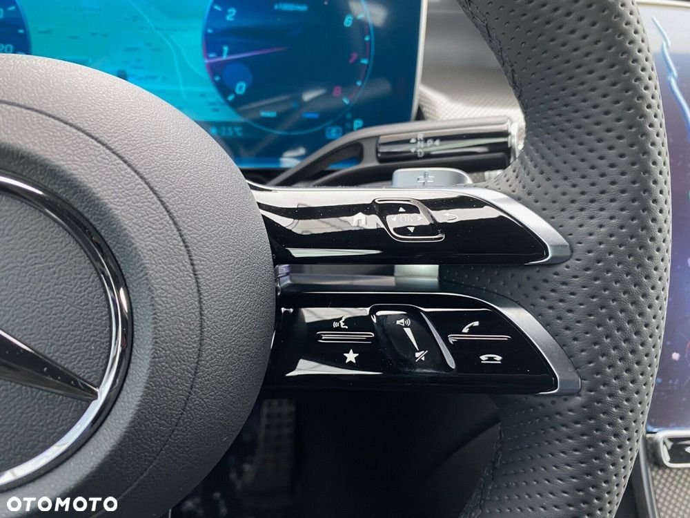 Mercedes-Benz GLC - 14