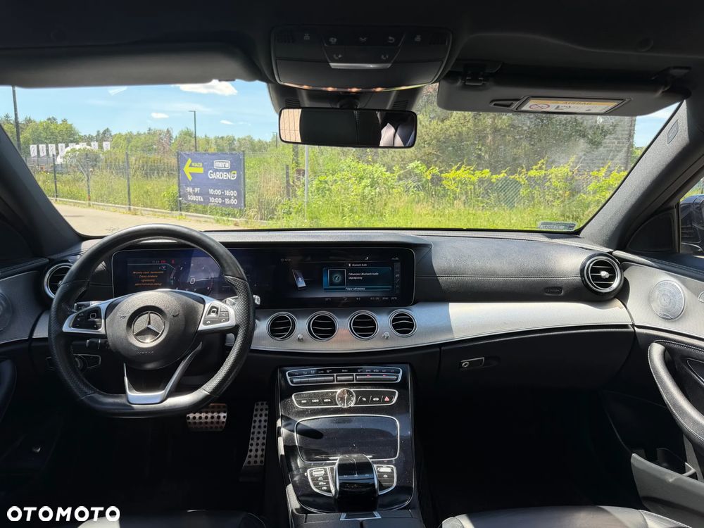 Mercedes-Benz Klasa E 220 d 4-Matic 9G-TRONIC - 9
