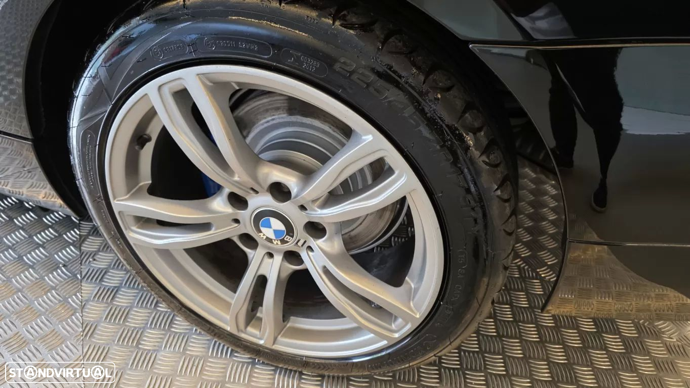 BMW 318 d Touring Navigation Sport - 25