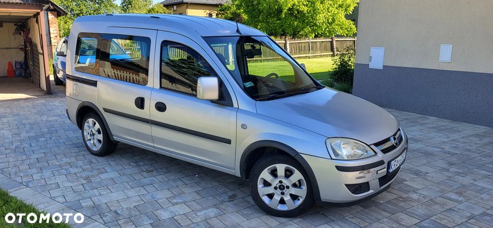 Opel Combo Standard - 4