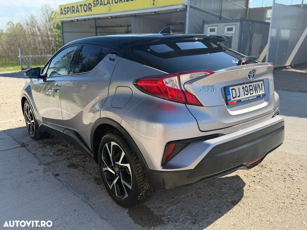 Toyota C-HR 1.8 HSD 4x2 CVT C-ult - 5