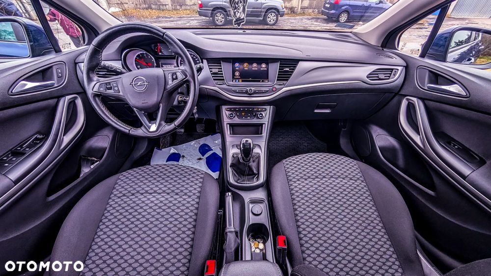 Opel Astra 1.2 T Edition S&S - 16