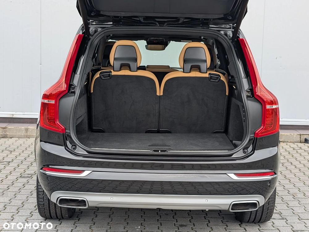 Volvo XC 90 D5 AWD Inscription 7os - 16
