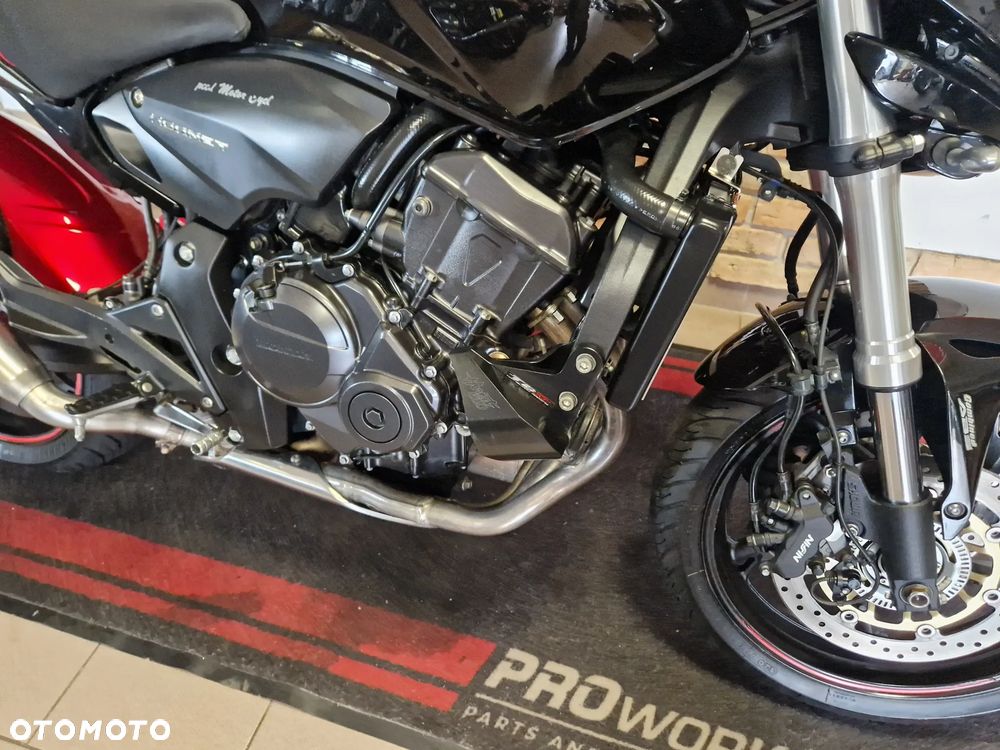 Honda Hornet - 27