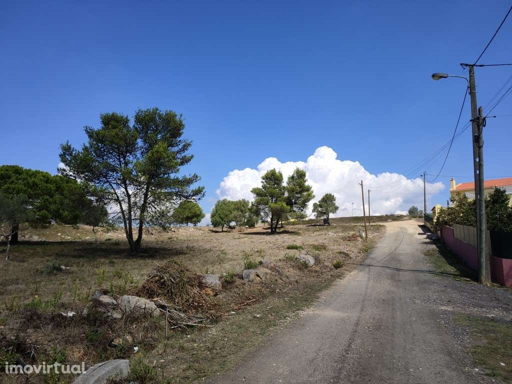 Terreno Urbanizável localizado em Bicesse, Alcabideche, inserido no... - Grande imagem: 2/4