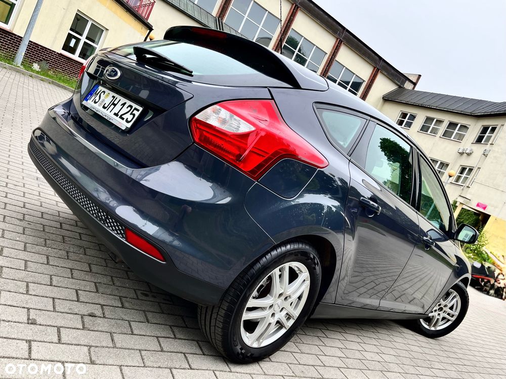 Ford Focus 1.6 TI-VCT Champions Edition - 5