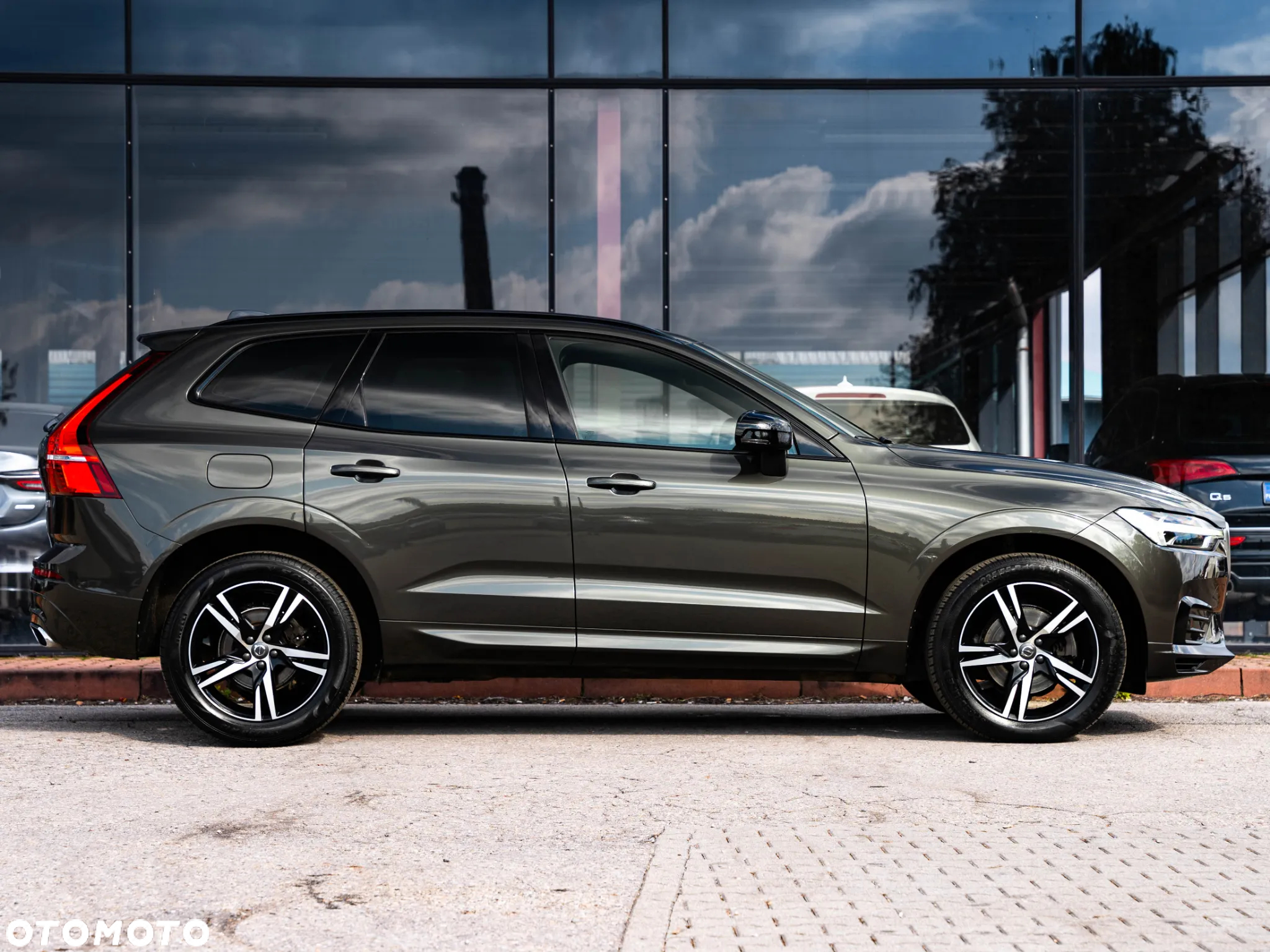 Volvo XC 60 D4 R-Design - 15