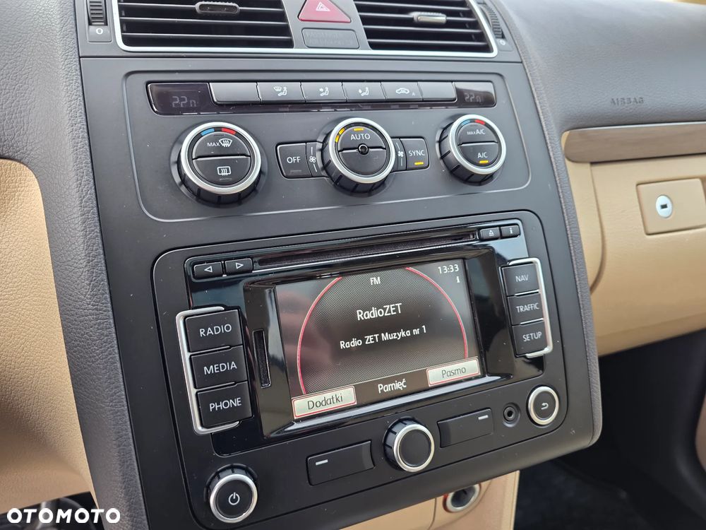 Volkswagen Touran 1.6 TDI DPF Highline DSG - 34