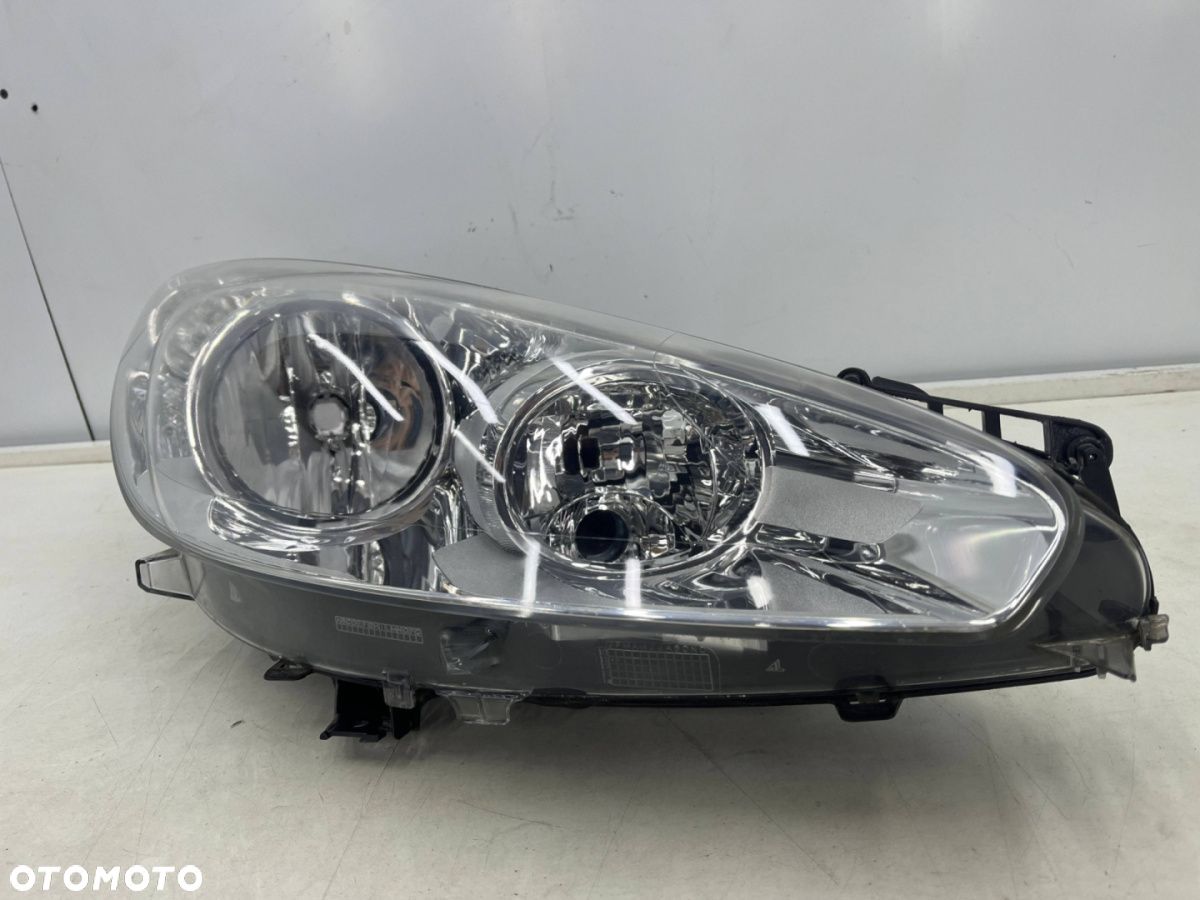 Lampa reflektor Peugeot 308 I T7 Lift 11-13r. Peugeot RCZ Lift PRAWA przednia zwykła H7 9674039780 - 1