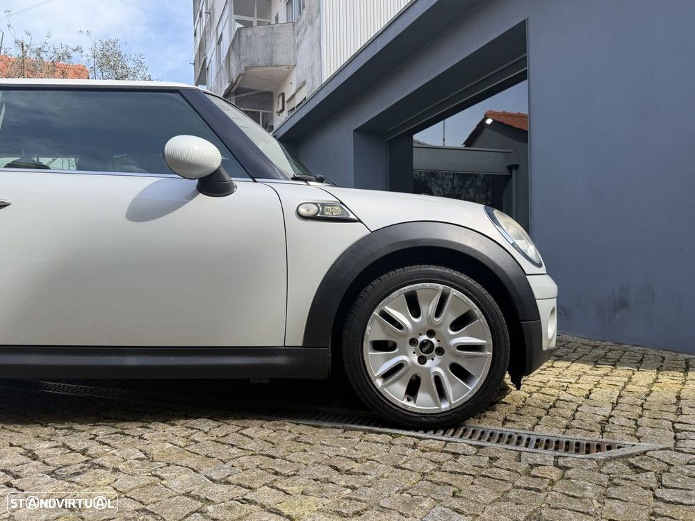 MINI 3 Portas Cooper D 50 Camden - 7