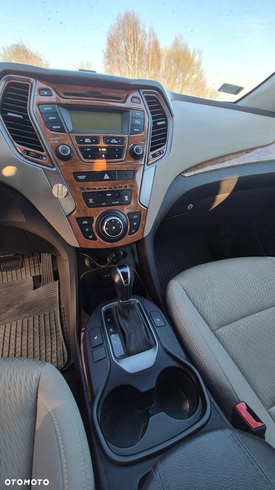 Hyundai Santa Fe - 9