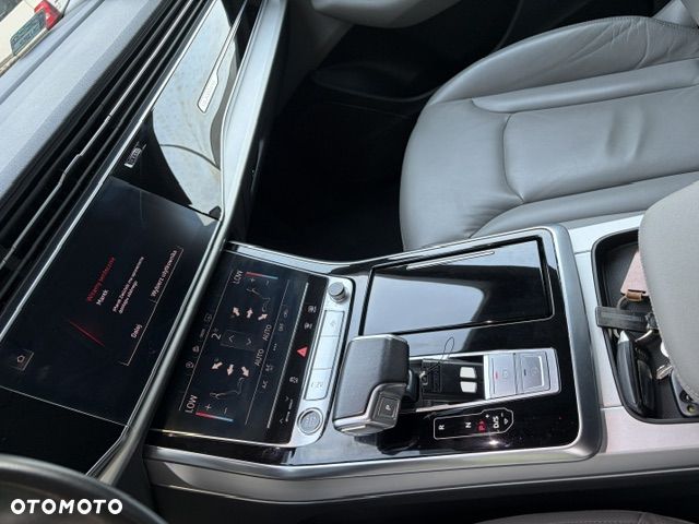 Audi Q8 45 TDI mHEV Quattro Tiptronic - 7