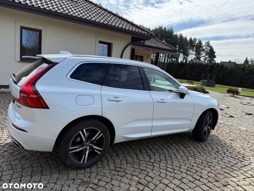 Volvo XC 60 D5 AWD R-Design - 9