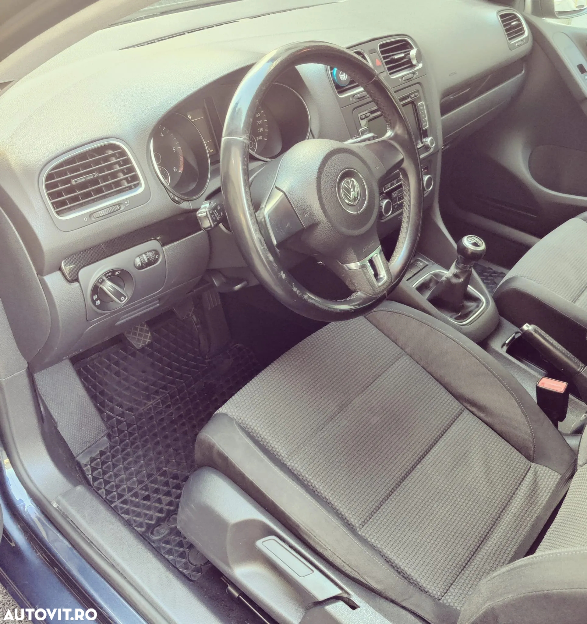 Volkswagen Golf 2.0 TDI 4Motion Comfortline - 5