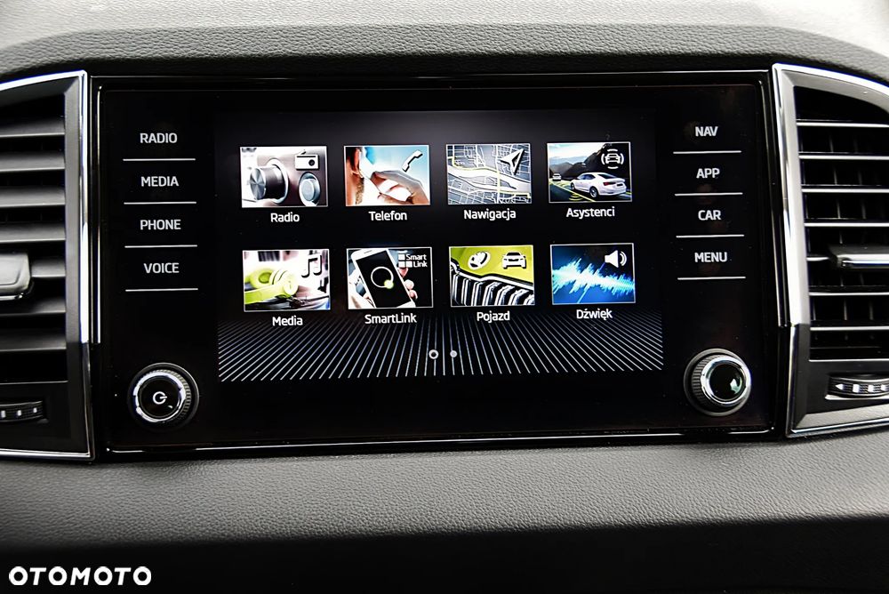 Skoda Karoq 1.5 TSI ACT Selection DSG - 28