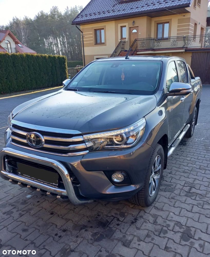 Toyota Hilux 2.4 D-4D Double Cab SR5 4x4 - 1