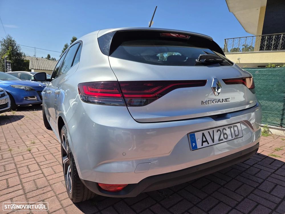 Renault Mégane 1.5 Blue dCi Bose Edition - 4