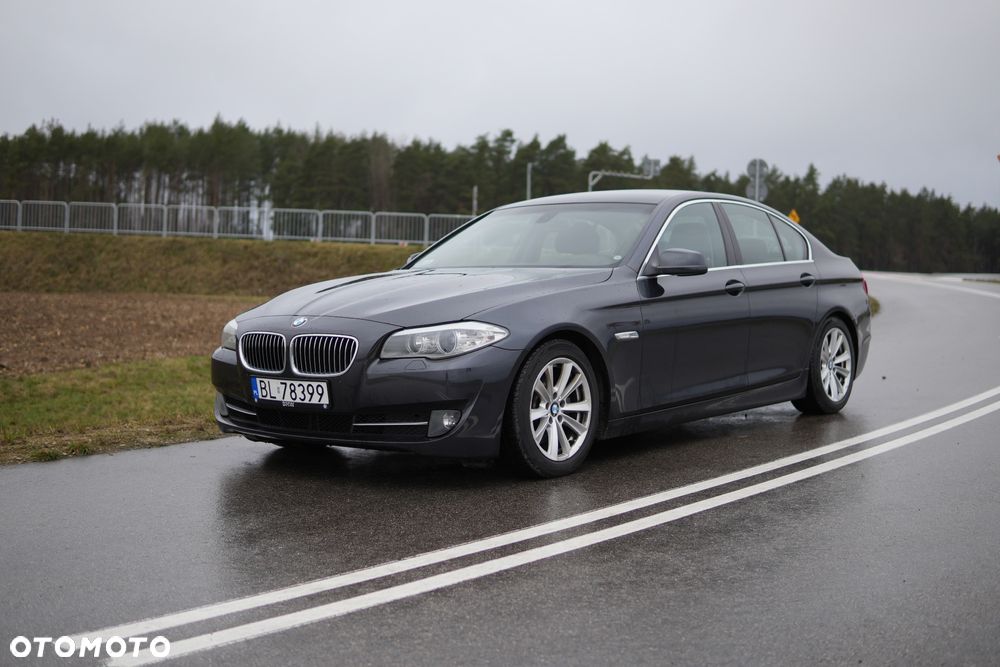 BMW Seria 5 520d Touring - 3