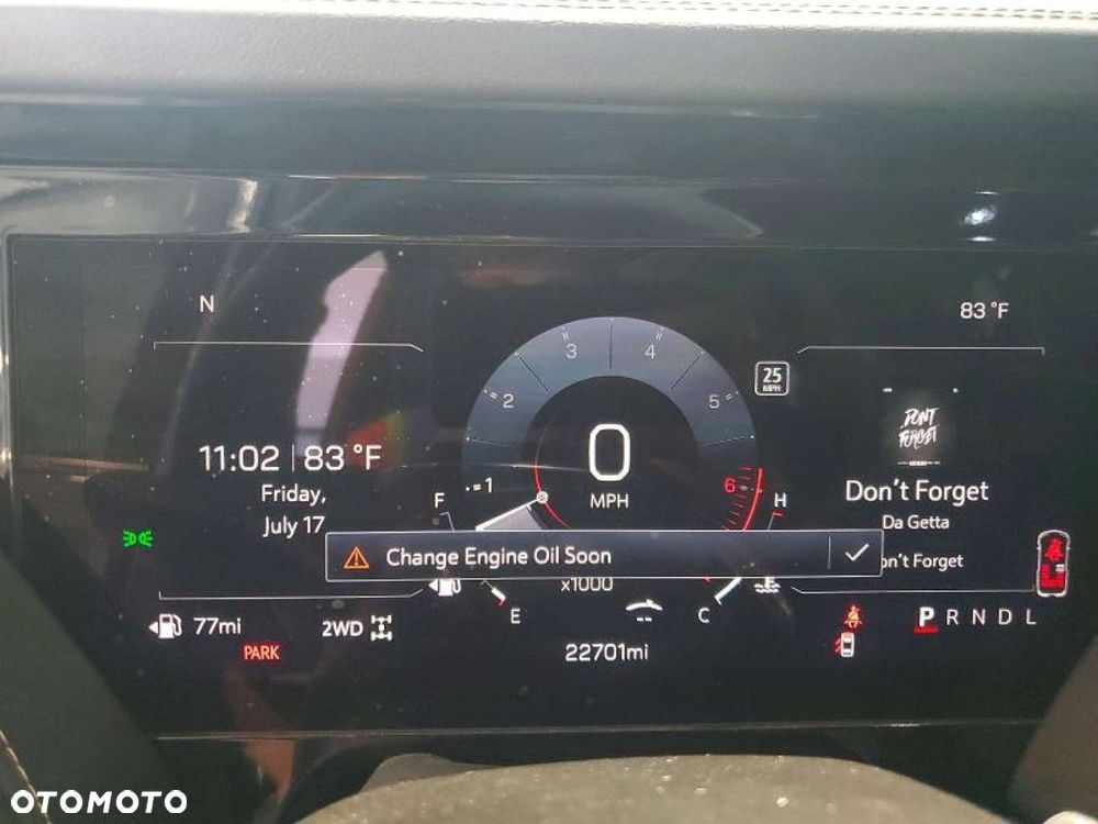 GMC Yukon - 11