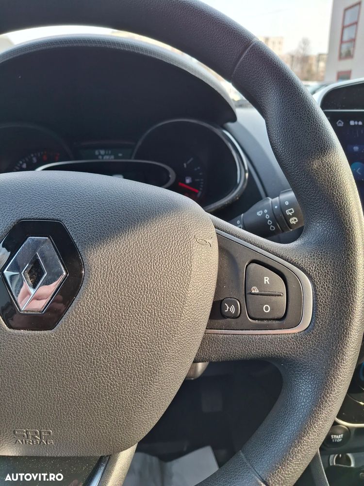 Renault Clio TCe Life - 17
