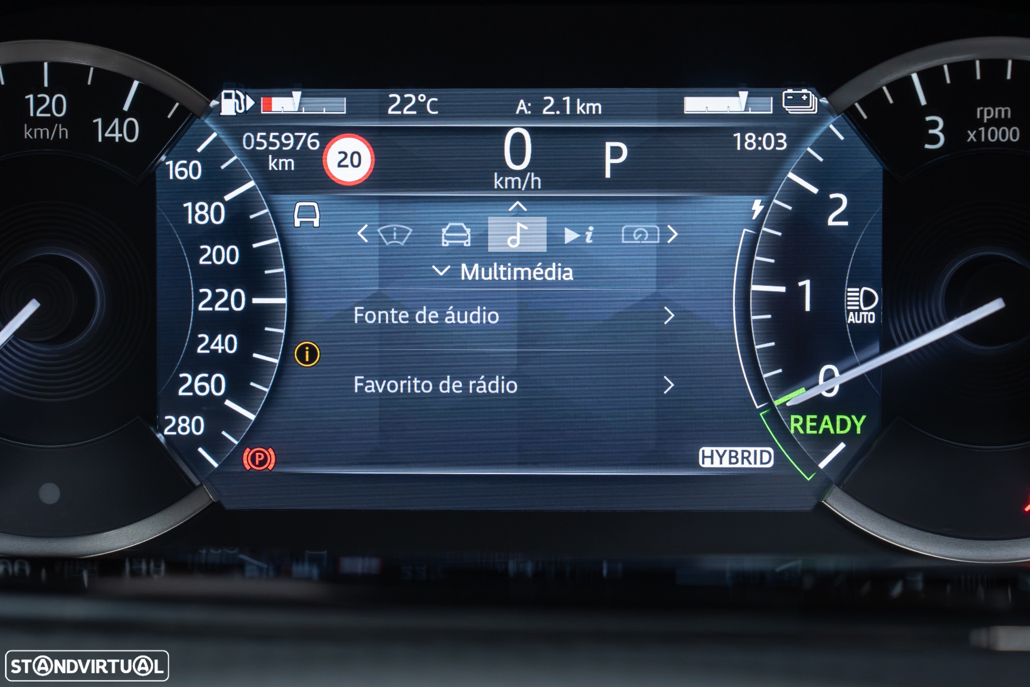 Land Rover Range Rover Evoque 1.5 P300e AWD R-Dynamic SE Auto - 29