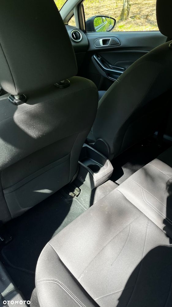 Ford Fiesta 1.5 TDCi Titanium - 12