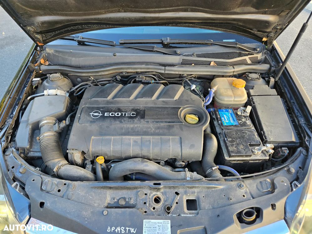 Opel Astra 1.9 CDTI Cosmo - 10