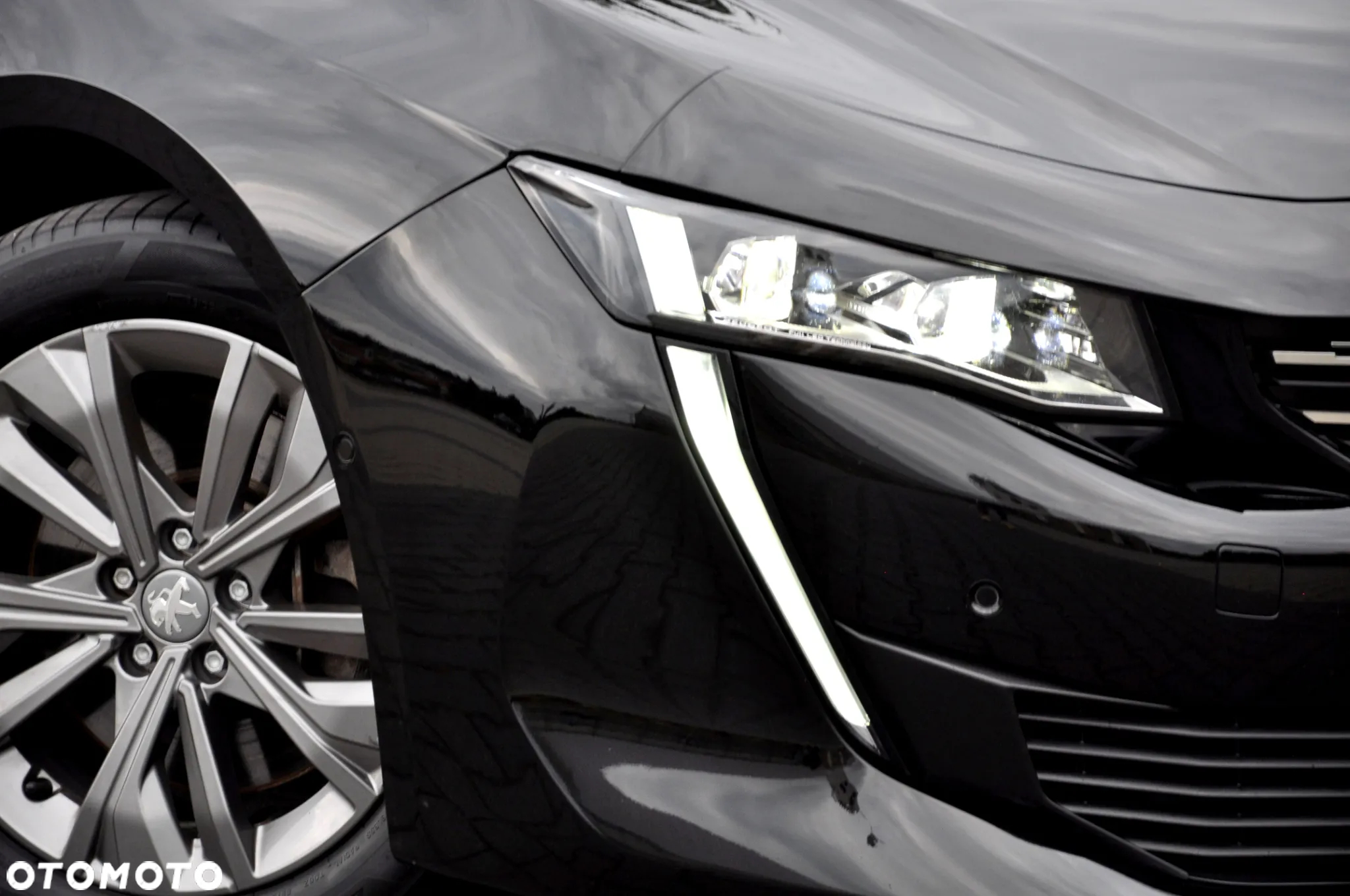 Peugeot 508 SW Plug-In Hybrid 225 e-EAT8 Allure Pack - 12