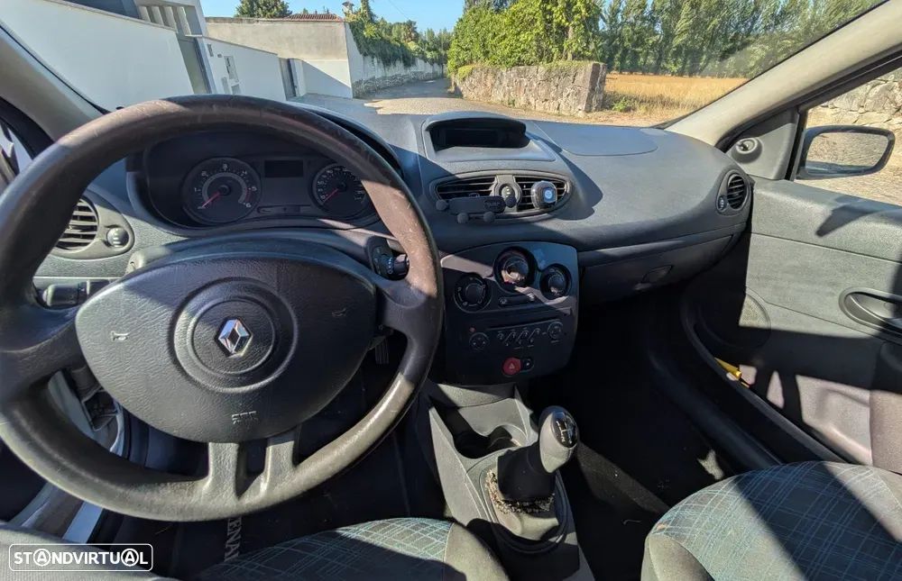 Renault Clio 1.5 dCi Dynamique - 4