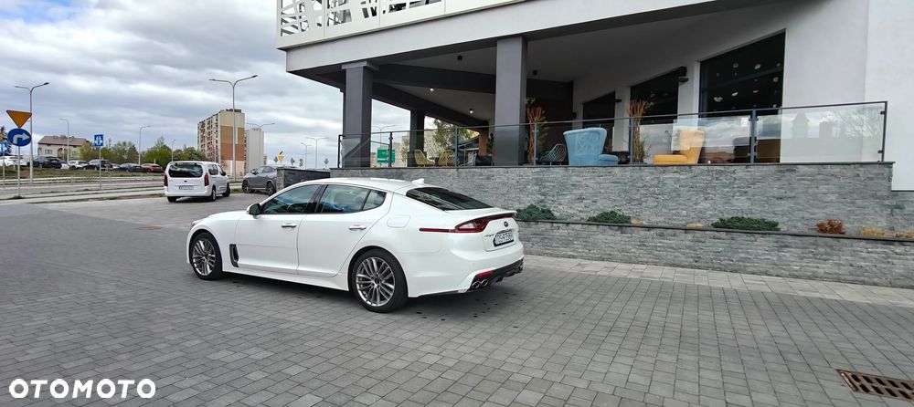 Kia Stinger 2.0 T-GDI XL - 8