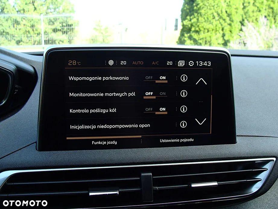 Peugeot 3008 1.6 PureTech GPF GT Line S&S EAT8 - 27