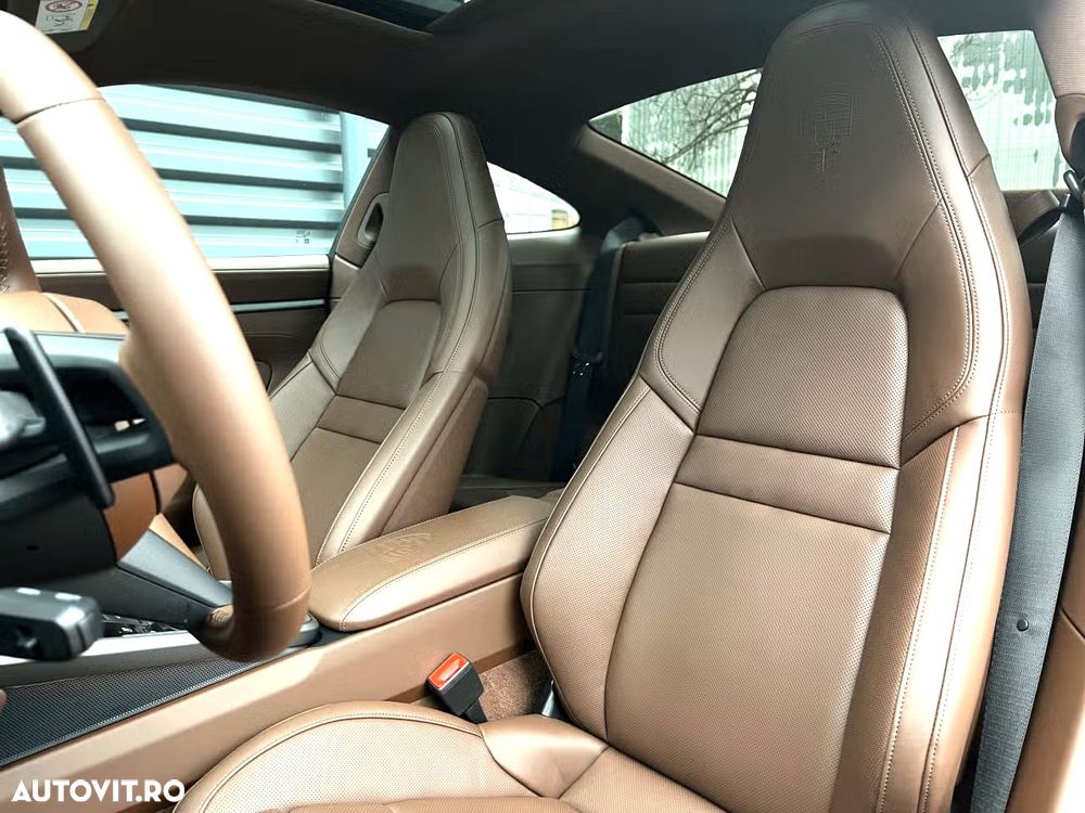 Porsche 911 Carrera 4S PDK - 13