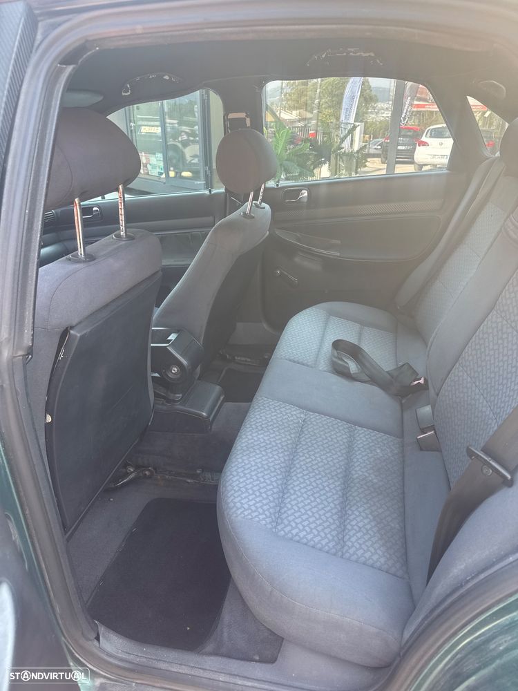 Audi A4 1.9 TDI Sport - 5