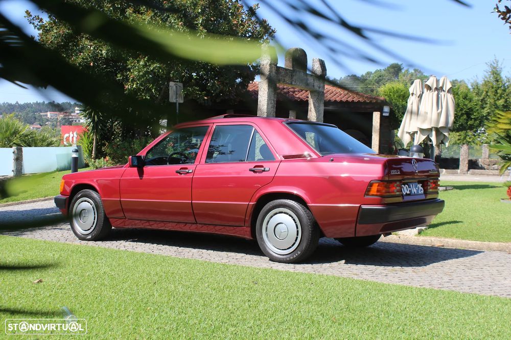 Mercedes-Benz W201 (1982-1993) 190 D 2.5 Turbo - 4