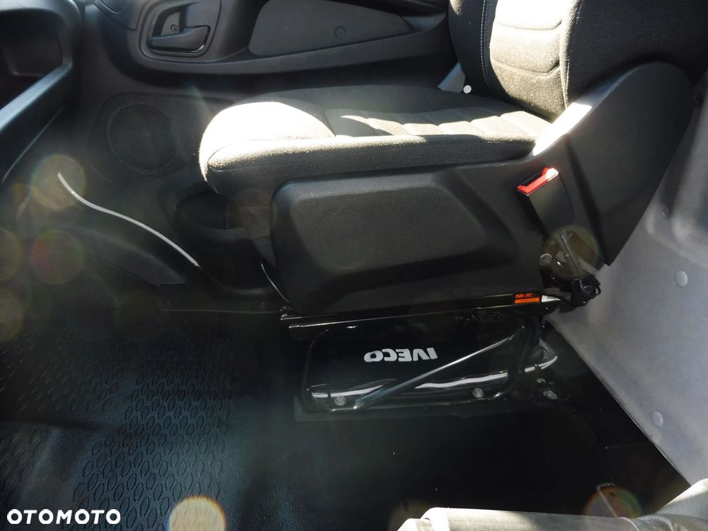 Iveco Daily 35S16 Kontener 8 Palet - 9