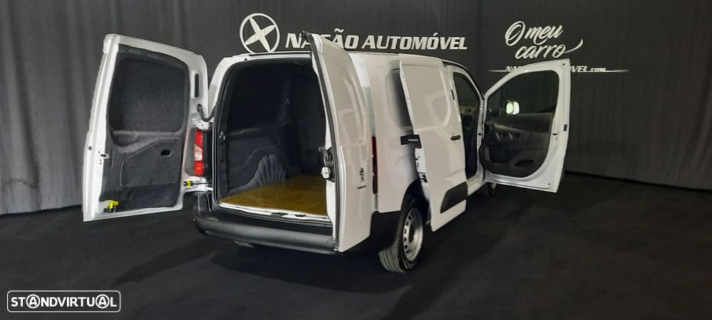 Peugeot Partner Longa 1.5 BlueHDi 100cv 6 vel. 3 lug. 5 portas - 41