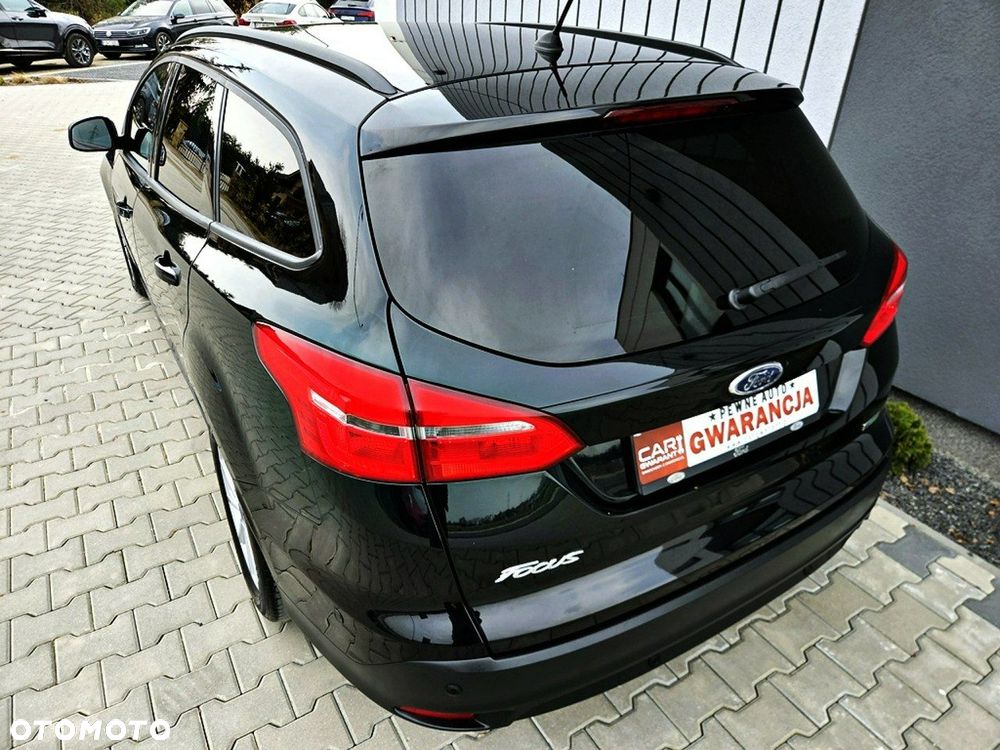 Ford Focus - 33