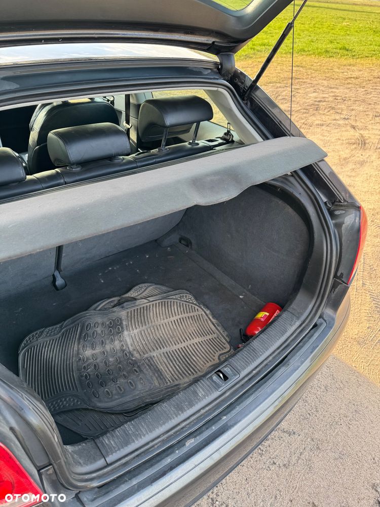 Audi A3 3-drzwiowe 1.9 TDI Ambition - 8