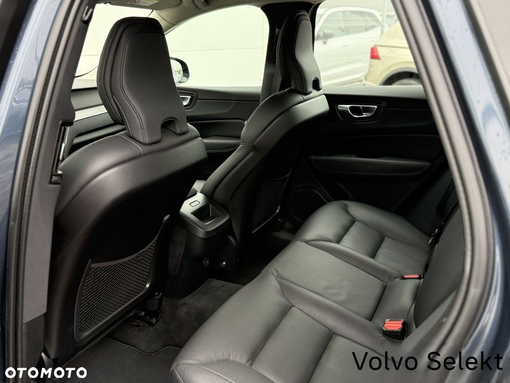 Volvo XC 60 - 33