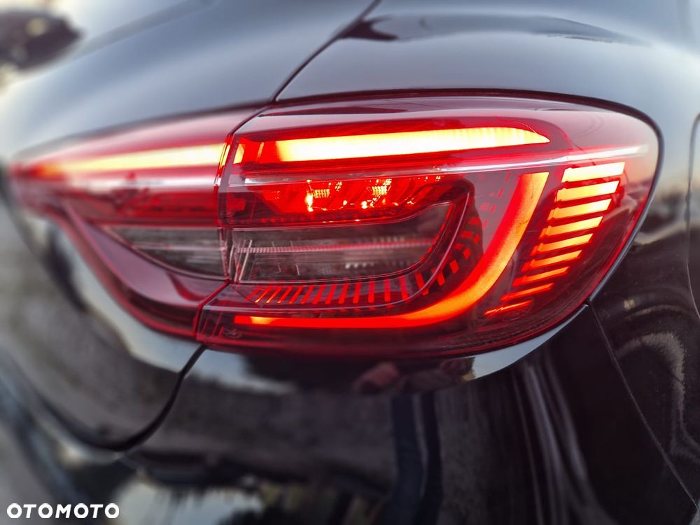 Renault Clio TCe 100 BUSINESS EDITION - 22