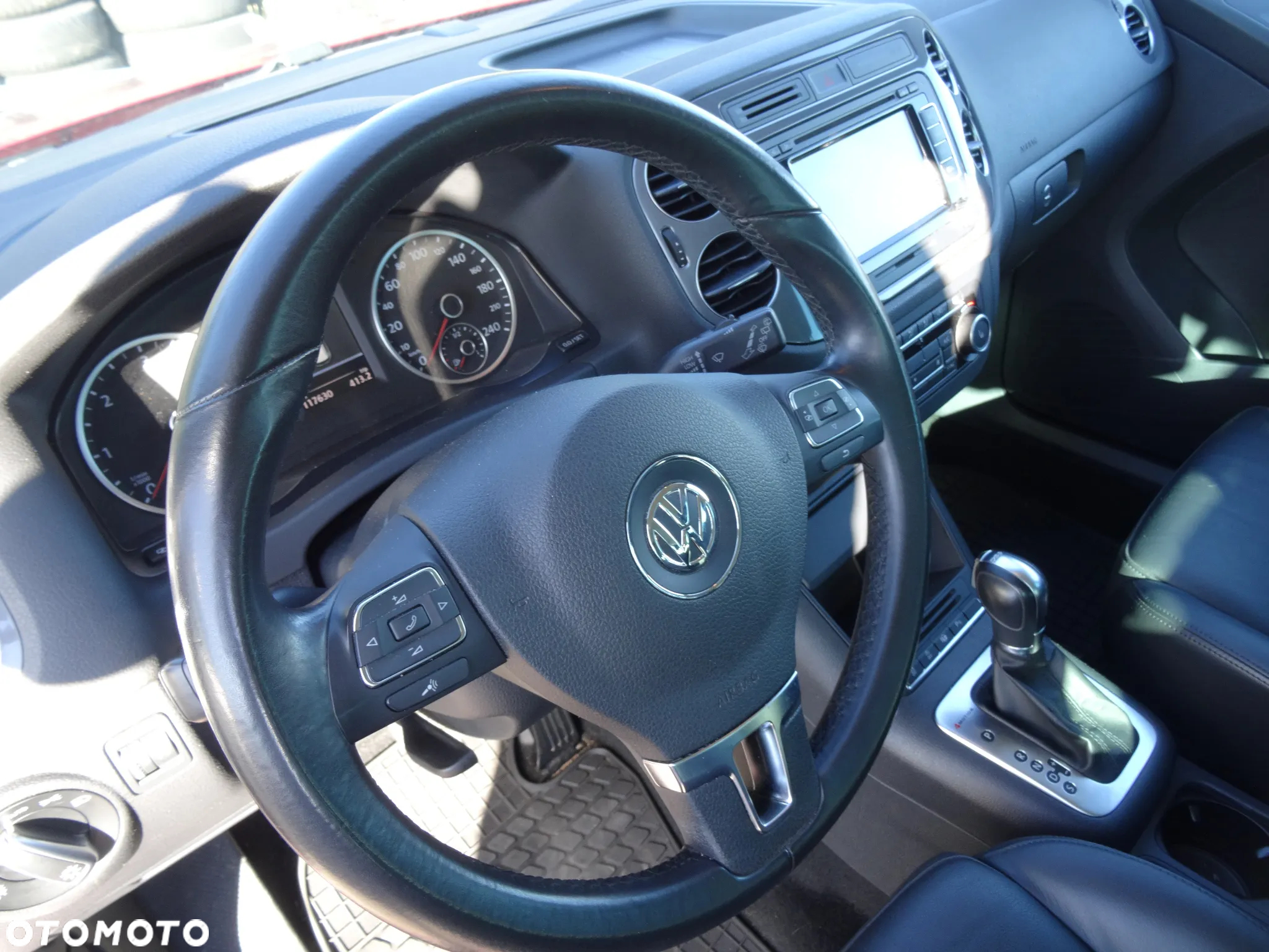 Volkswagen Tiguan 2.0 TDI DPF 4Motion DSG Exclusive - 12