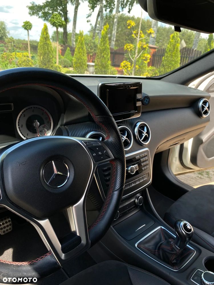 Mercedes-Benz Klasa A 180 d AMG Line - 8
