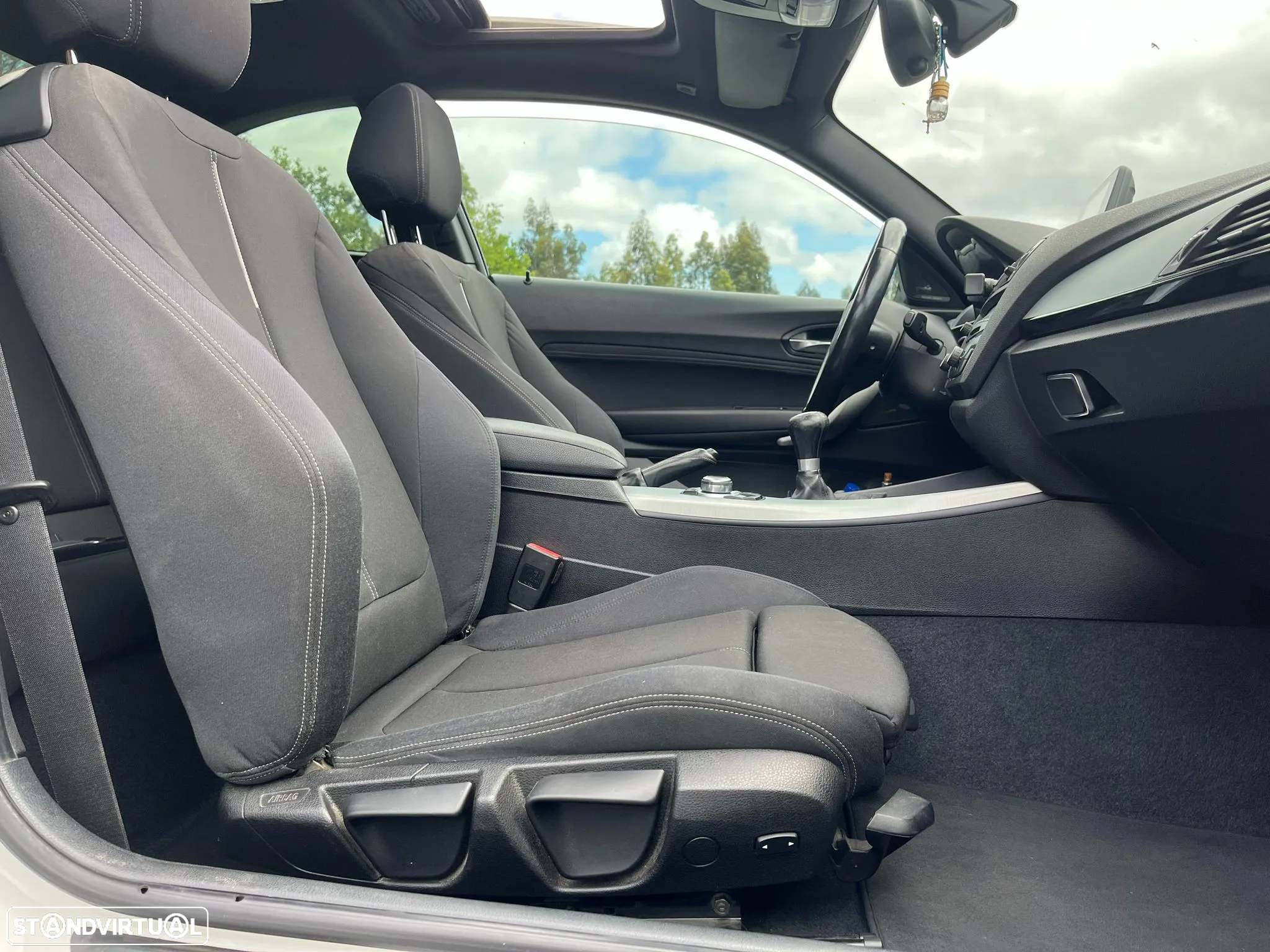 BMW 218 d Coupe Pack M - 23