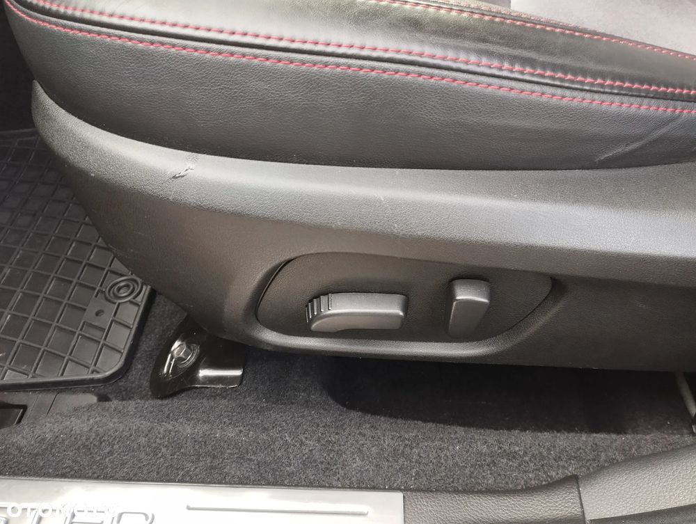 Subaru Forester 2.0 XT Sport Lineartronic - 19