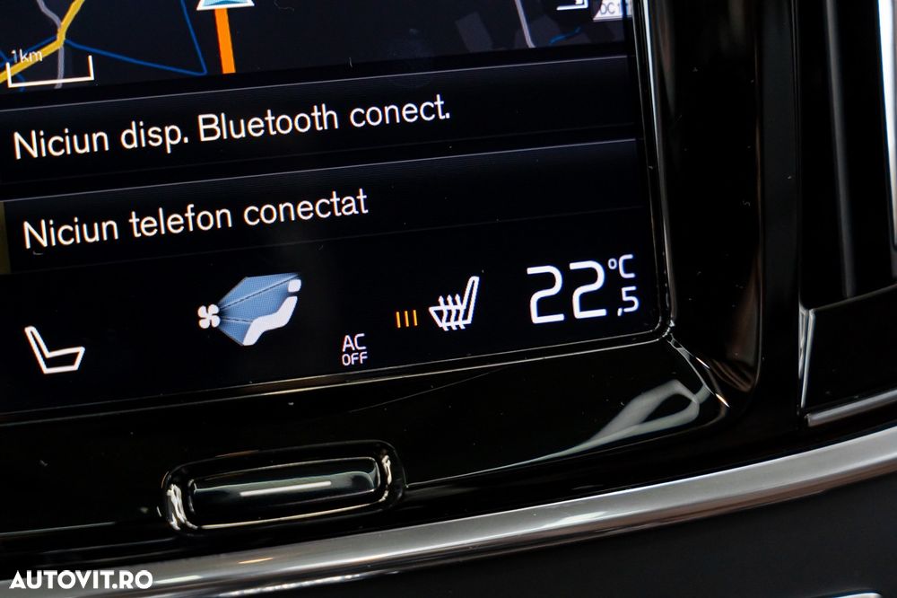 Volvo S90 T8 Twin Engine AWD Geartronic Momentum - 15