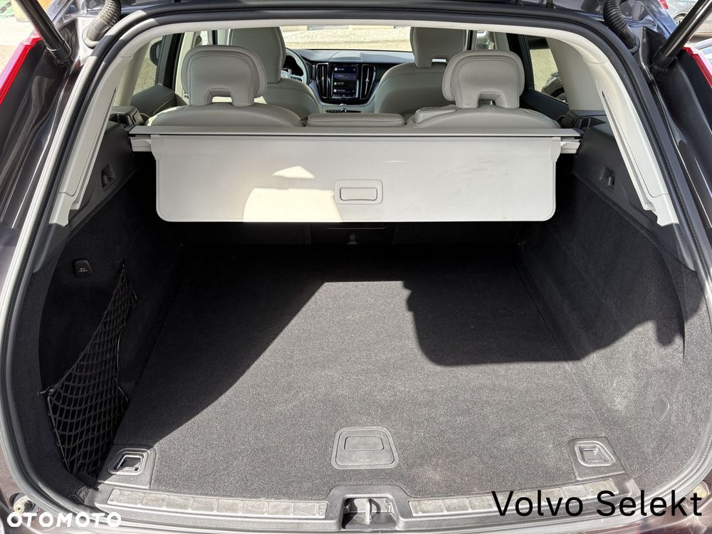 Volvo XC 60 - 22