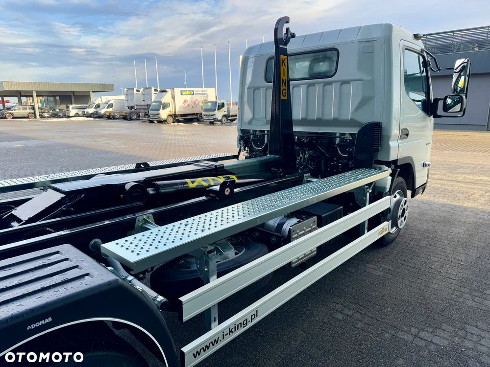 FUSO 9C18 AMT 4x2 - 9