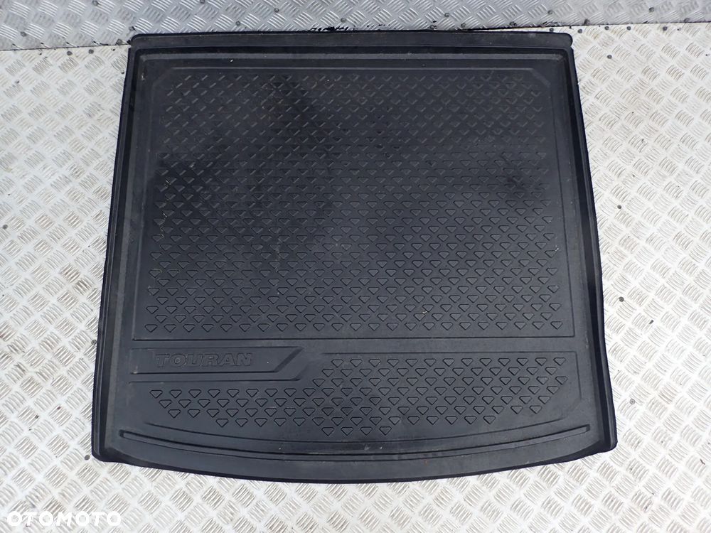 MATA BAGAŻNIKA VW TOURAN 5QA061161 - 1