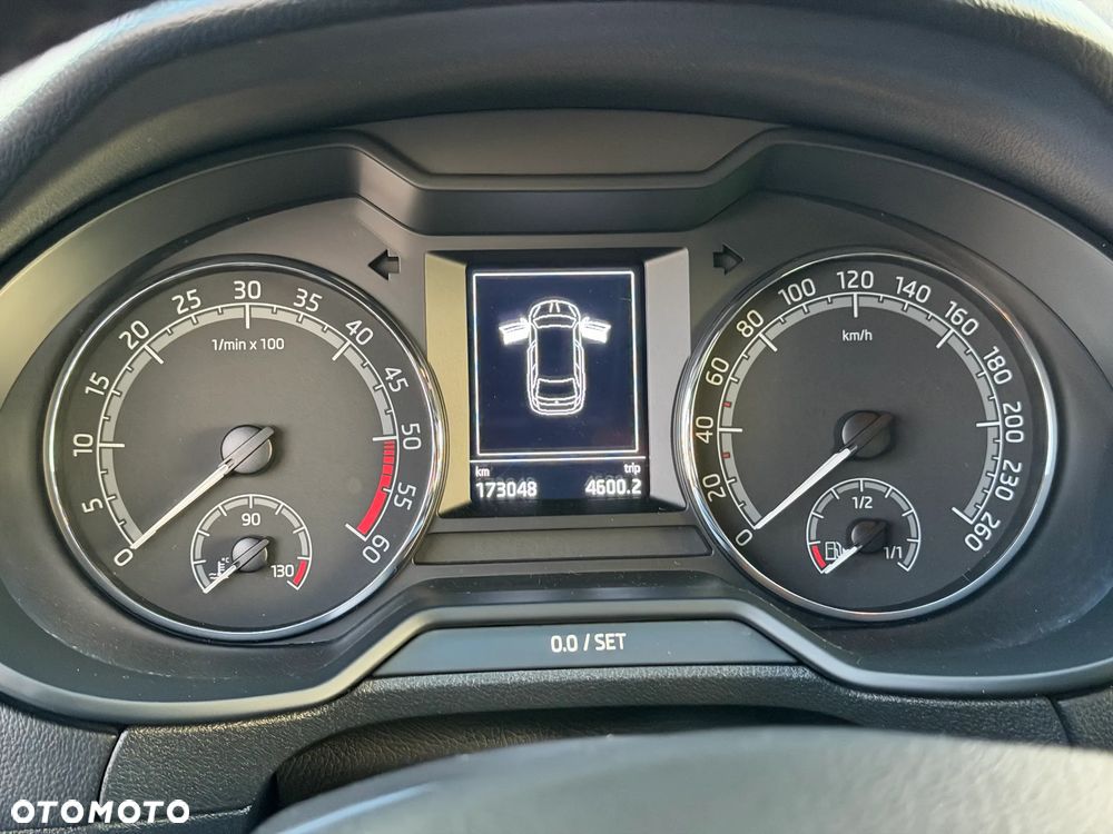 Skoda Octavia - 15